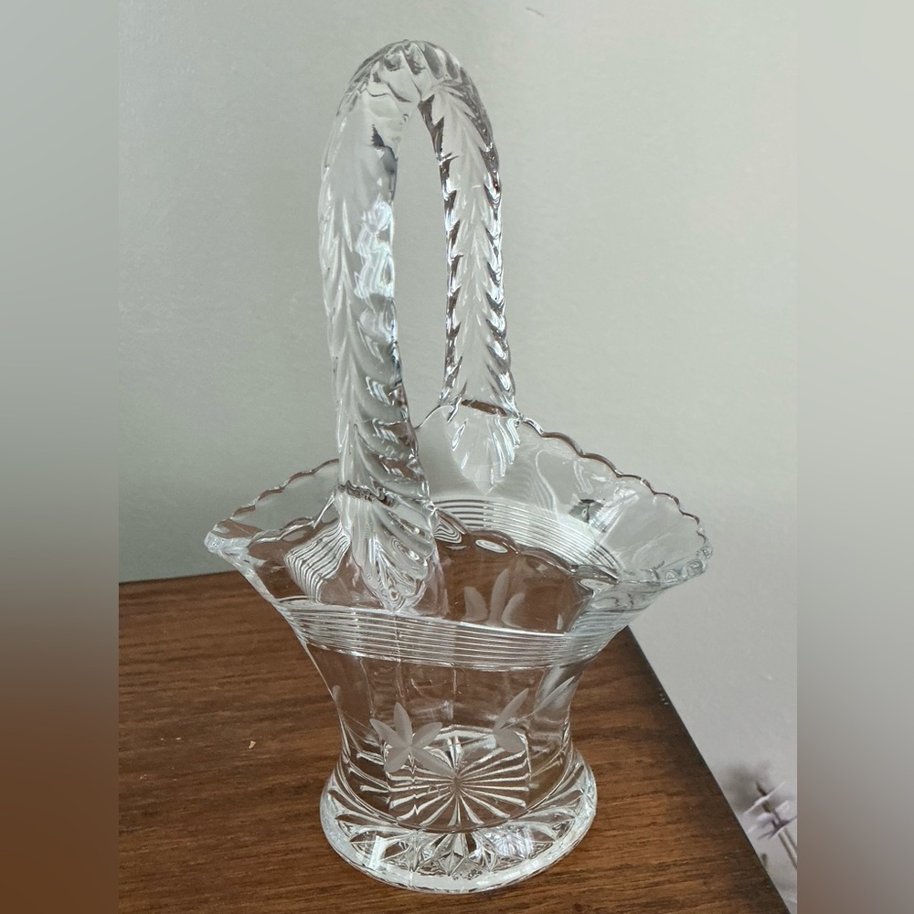 Duncan & Miller etched glass bride's basket